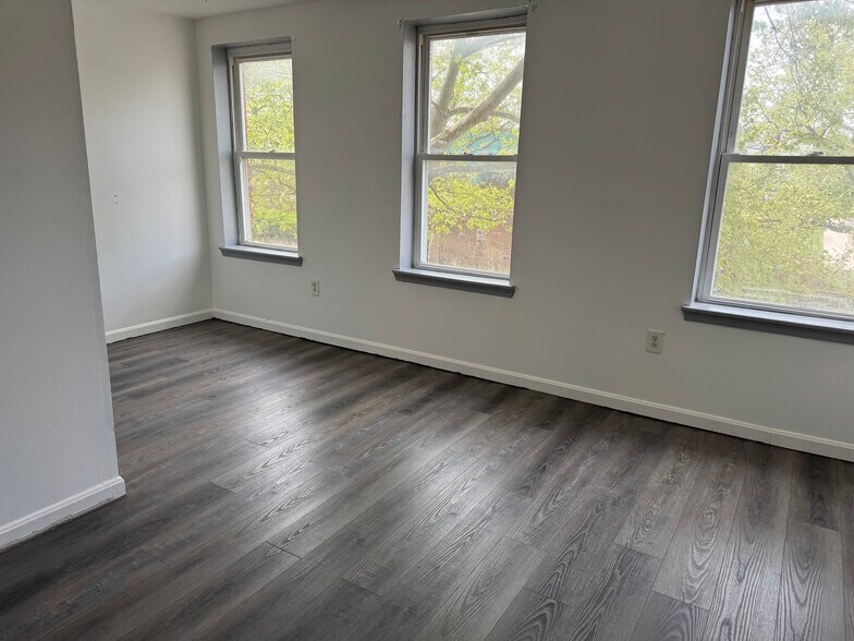 Building Photo - 509 Mosher St
