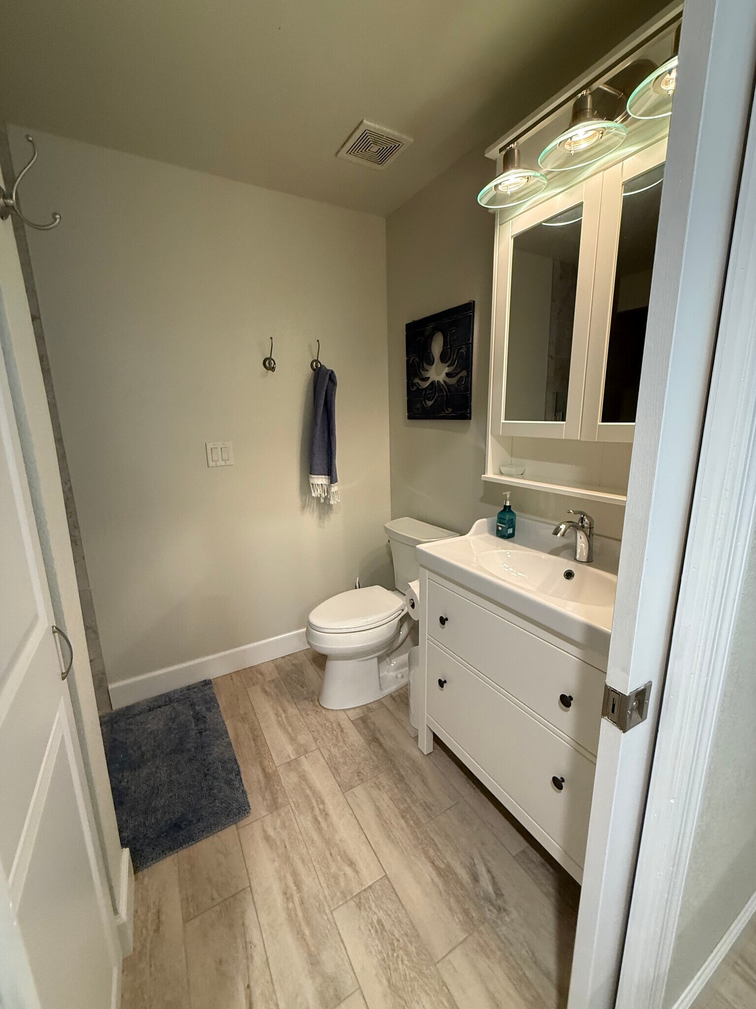 Building Photo - 30 SE Valare Ln