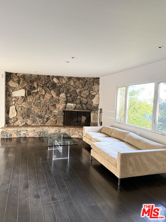 Building Photo - 11064 Wrightwood Ln