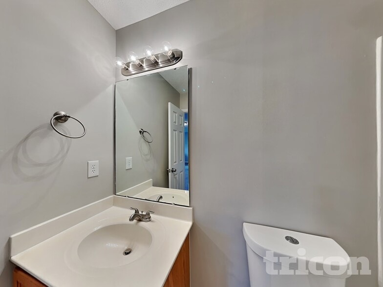 Building Photo - 4505 Arcaro Dr