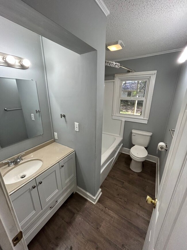 Building Photo - Coming Soon!