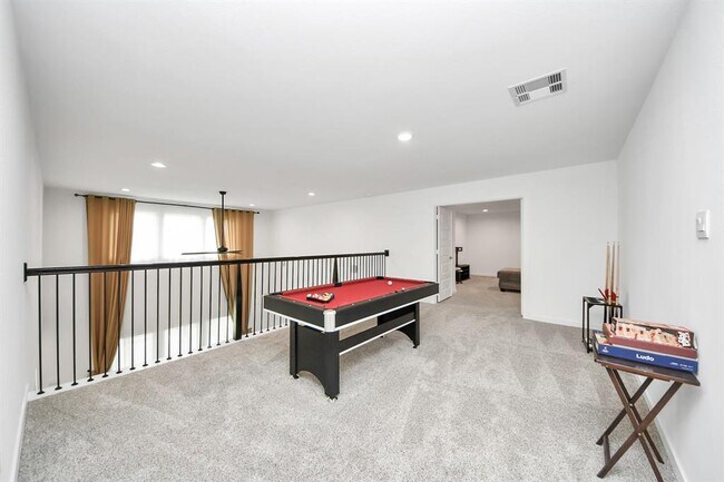 Building Photo - 31515 Avebury Lake Ln