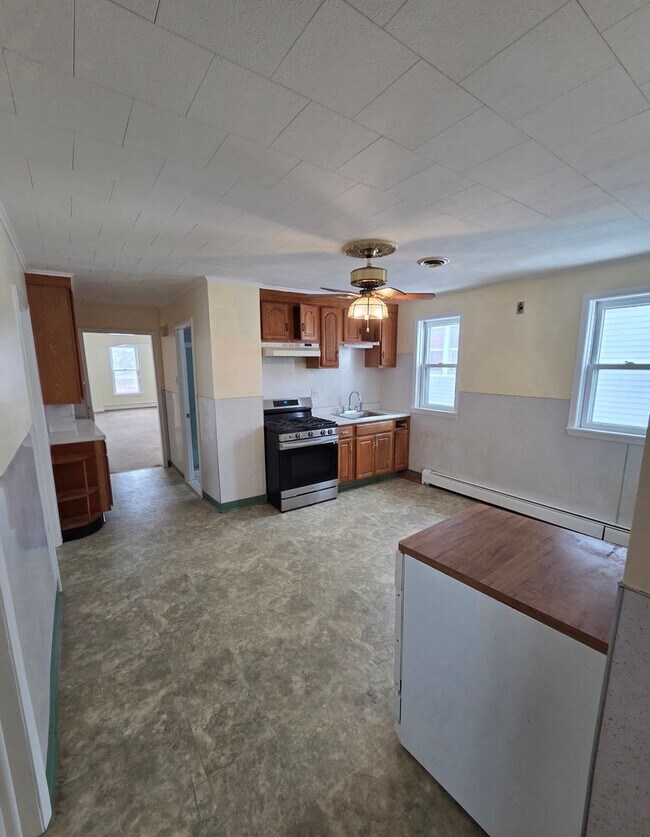 Building Photo - 1122-1124 Seventh Ave