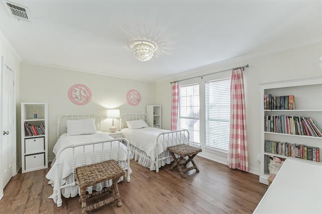 Building Photo - 3444 Normandy Ave