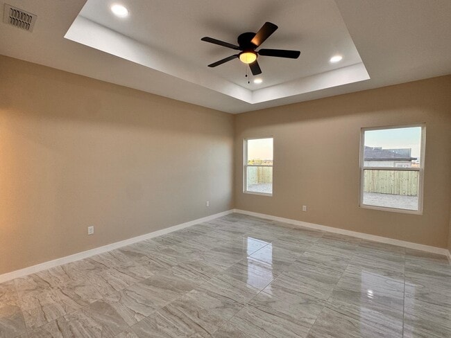 Building Photo - 6702 El Bosal Ln