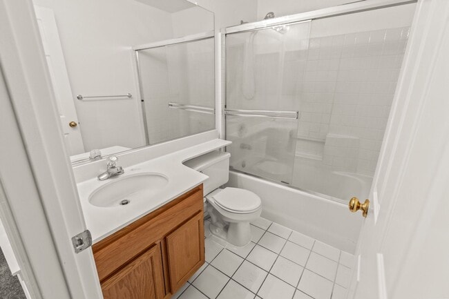 Building Photo - 6125 Lambeck Ln