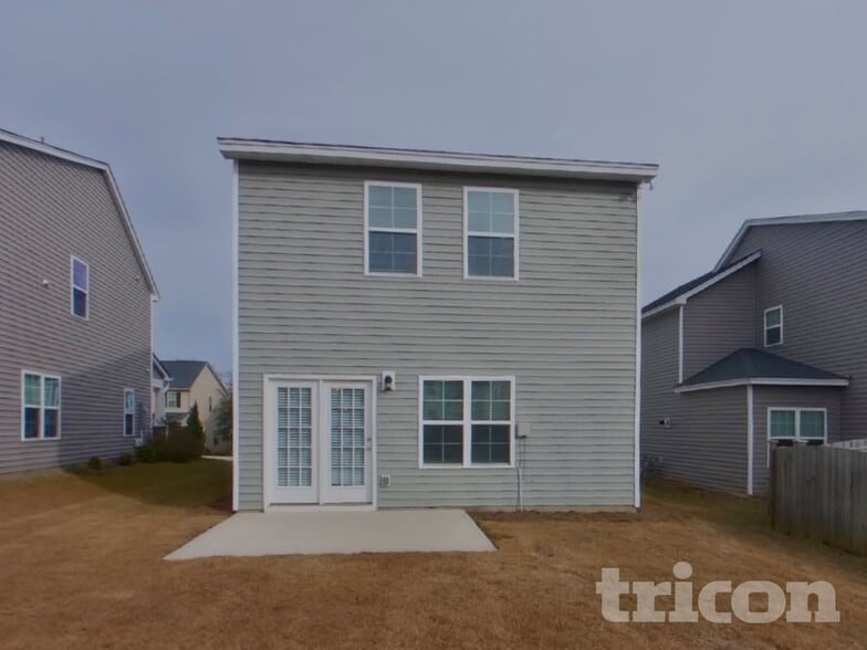 Building Photo - 1138 Bergenfield Ln