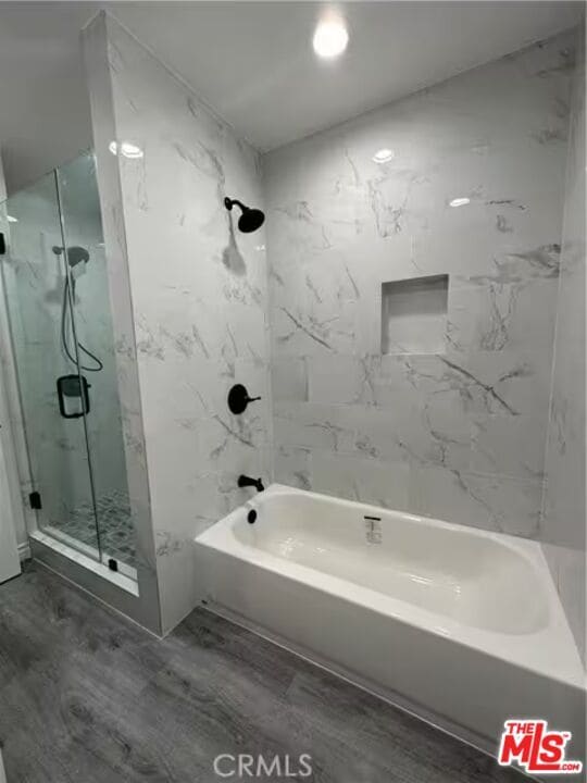 Building Photo - 10509 S Van Ness Ave