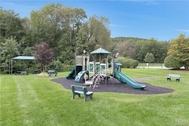 Building Photo - 804 Ashford Cir