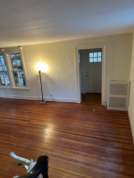 Building Photo - 6124 Old Dominion Dr