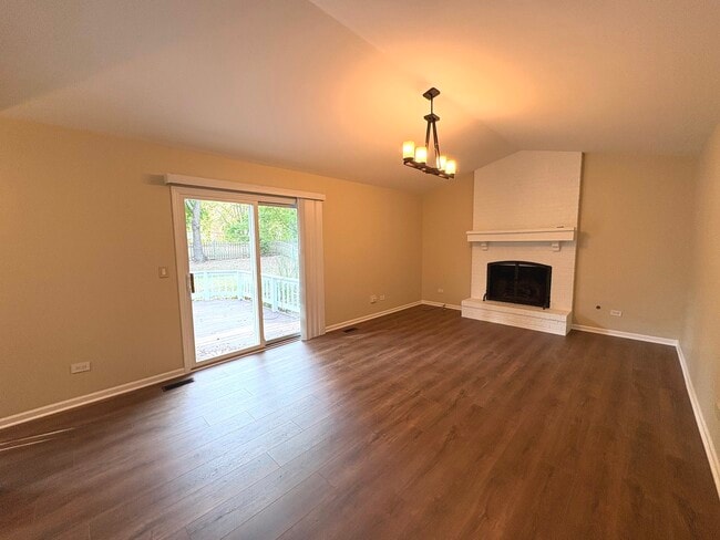 Building Photo - 2024 Westfield Dr