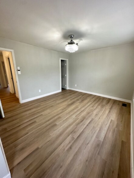 Building Photo - 10636 Winfield Loop