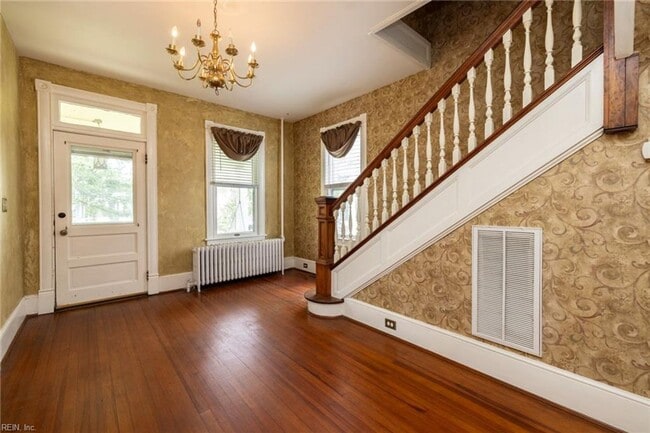 Building Photo - Port Norfolk