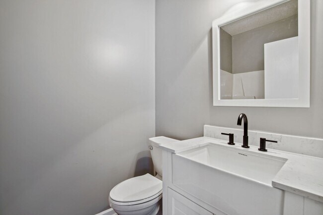 Building Photo - 3 Bedroom single family home in Raleigh