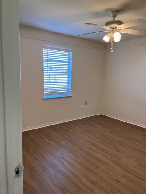 Building Photo - 4073 E Louisiana State Dr