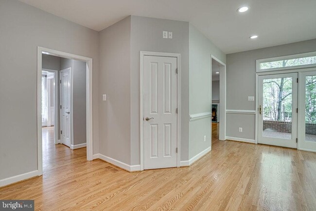 Building Photo - 14035 Vom Hainberg Pl