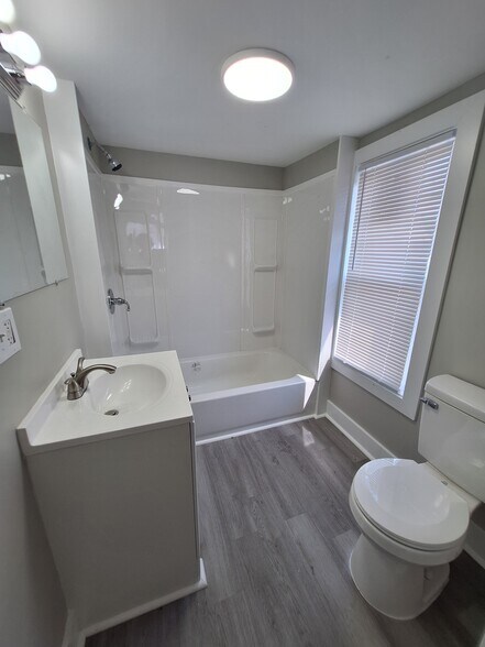 Building Photo - 1916 Constitution Blvd