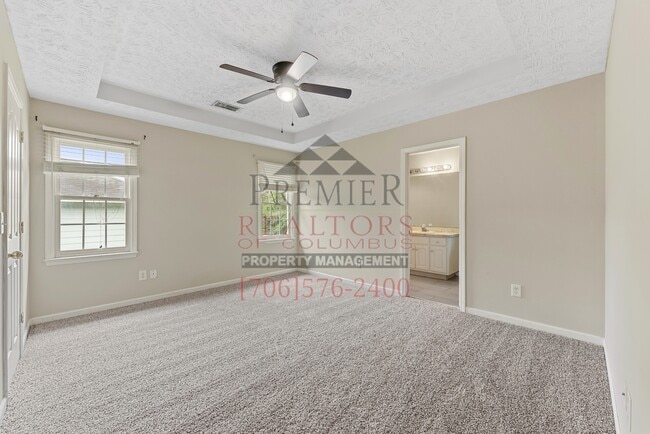 Building Photo - 6009 N Pointe Dr