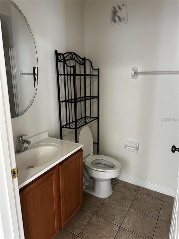 Building Photo - 1350 Chatfield Pl