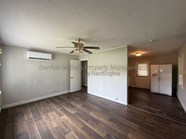 Building Photo - 3213 N Guillemard St