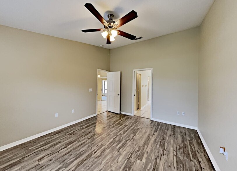 Building Photo - 2938 Hickory Ridge Dr
