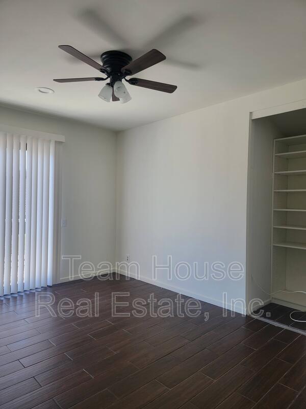 Building Photo - 23423 Vía Boscana