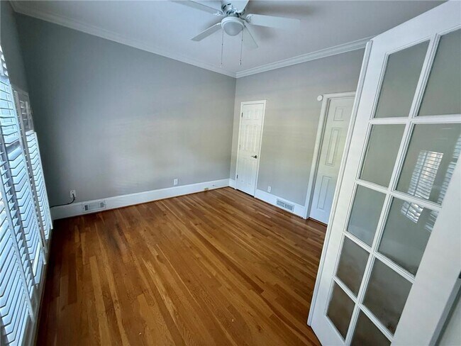 Building Photo - 305 Pilgrimage Point