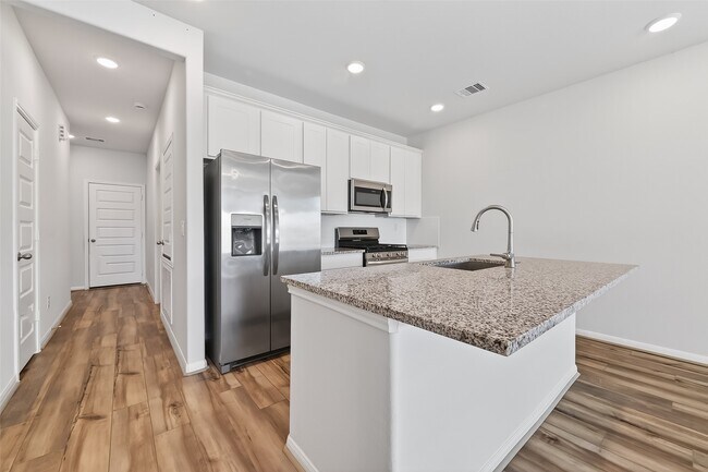 Building Photo - 8327 Bristlecone Pne Wy