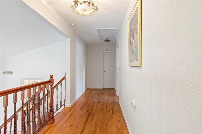 Building Photo - 372 Heathcote Rd