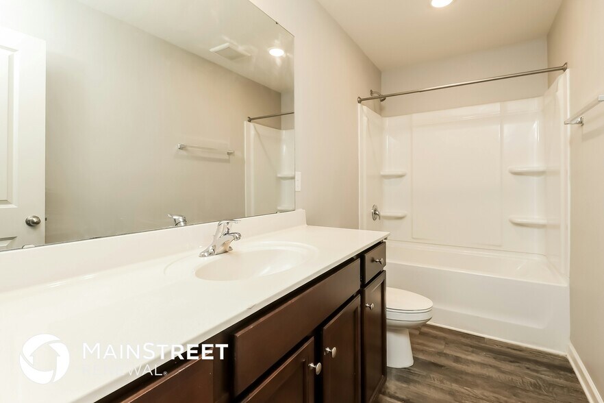 Building Photo - 13019 Joclaire Ct