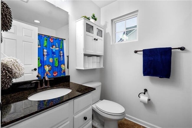 Building Photo - 294 Maple Ridge Dr