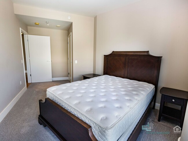 Building Photo - Executive Corporate Suite 2 Bd/2 Bth w/ Am...