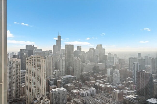 Building Photo - 14 W Superior St