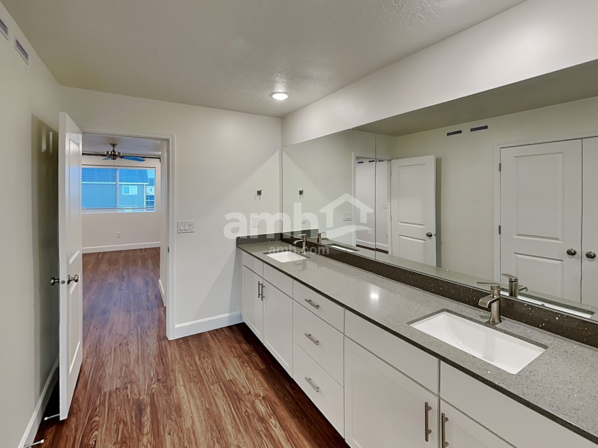 Building Photo - 201 Allen Ln