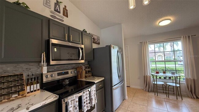 Building Photo - 1381 Fallwood Dr
