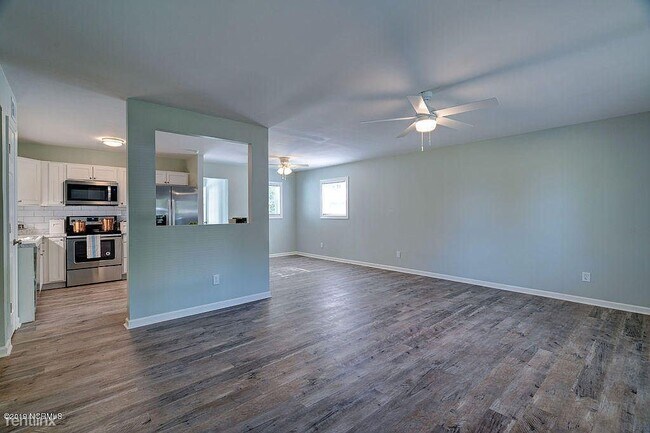 Building Photo - 6209 Wrightsville Ave
