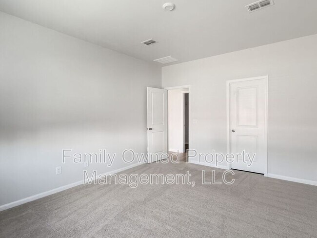 Building Photo - 519 Donnas Vw Wy