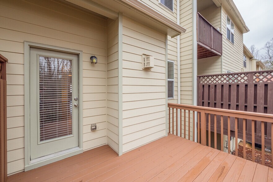 Patio - 3633 Ashcroft Bend
