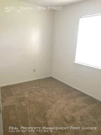 Building Photo - $300  Move In Special at LaCasa Apartments