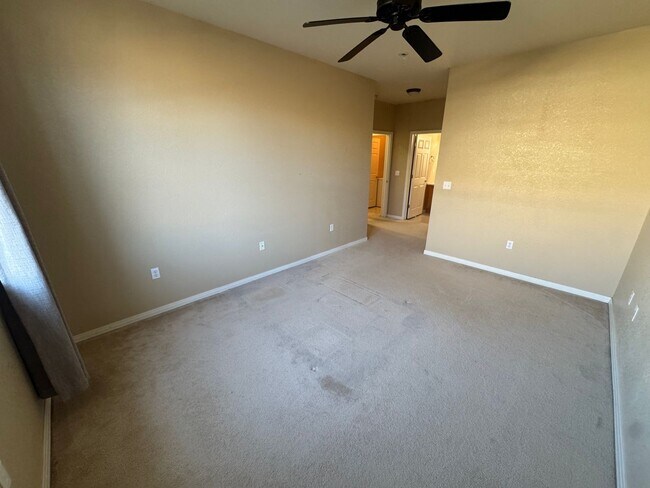 Building Photo - Move-In Ready Parker Condo with Stylish Upgrades & Patio