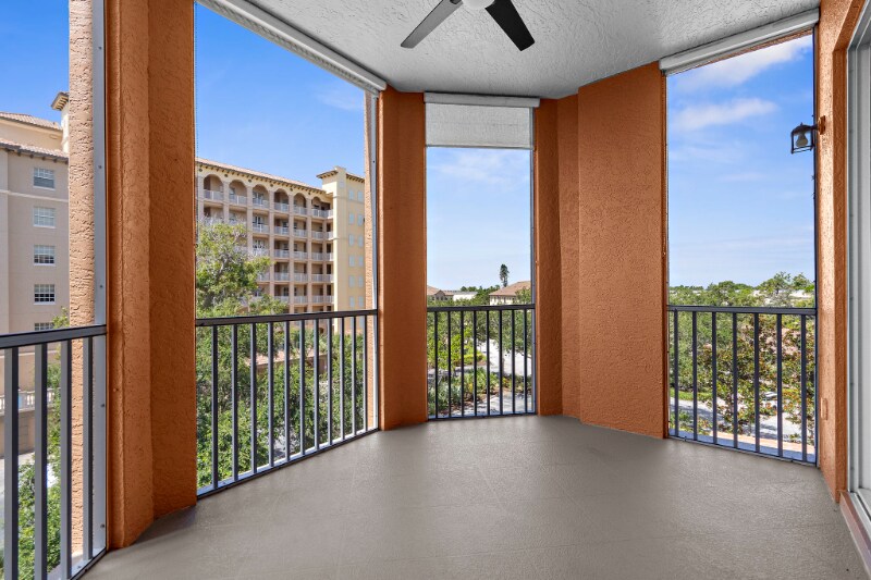 Building Photo - 1921 Monte Carlo Dr