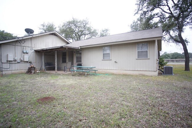 Building Photo - 12725 Dakota Ln