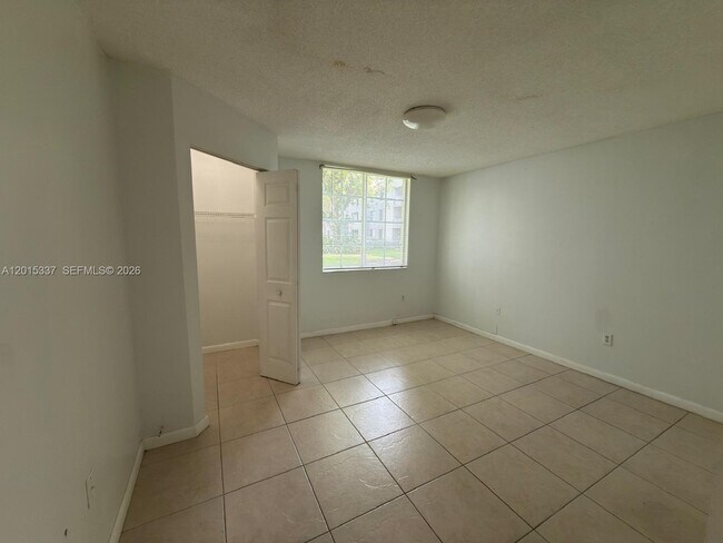 Building Photo - 11133 SW 8th St