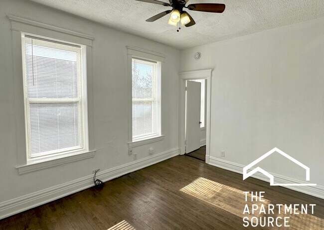 Building Photo - 2606 S St Louis Ave