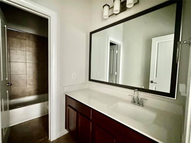 Building Photo - 2218 Briarstone Bluff Crossing