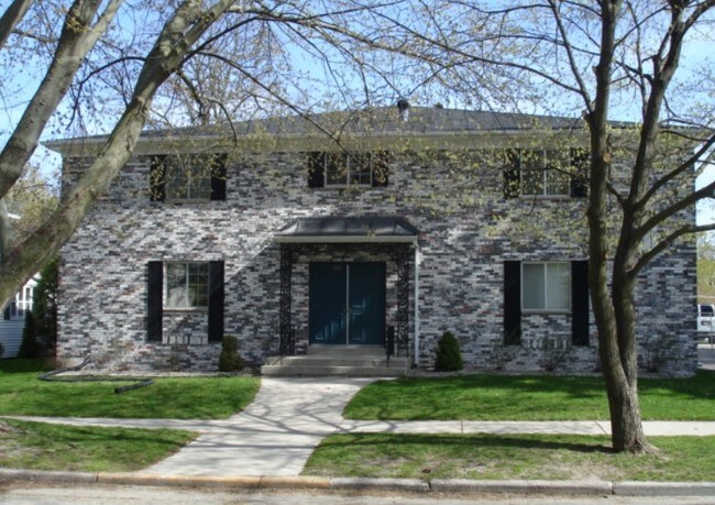 Primary Photo - Orleans House