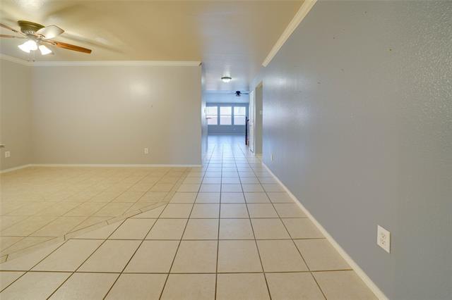 Building Photo - 506 Hickory Ln
