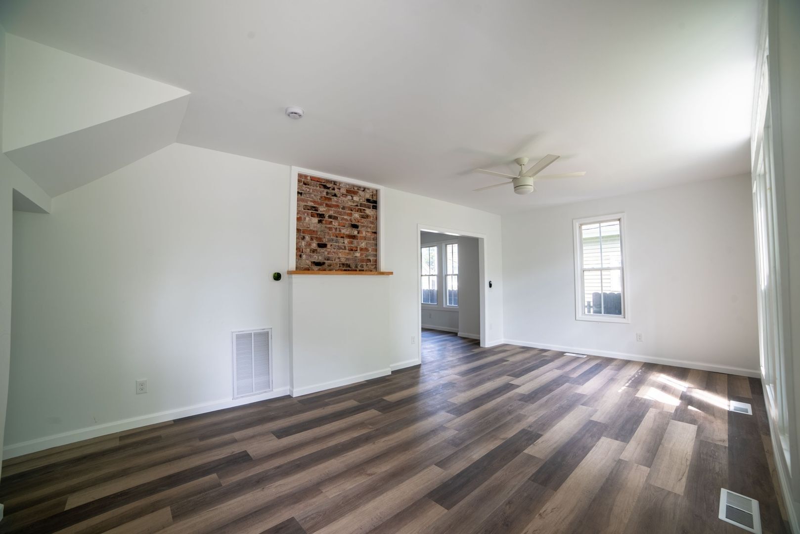 Building Photo - 107 N 13th St