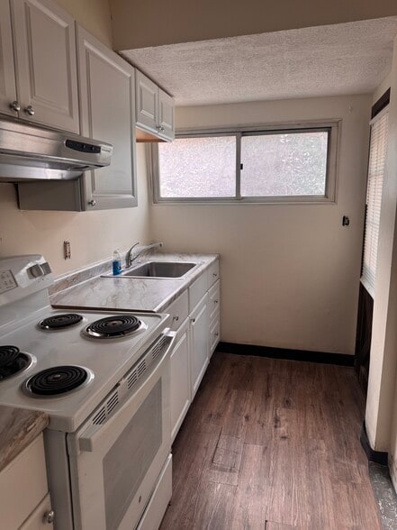 Building Photo - 727 Maytide St