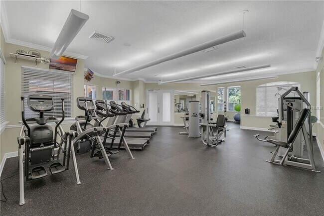 Building Photo - Gorgeous 2/2 Wood Floors Condo For Rent @ ...